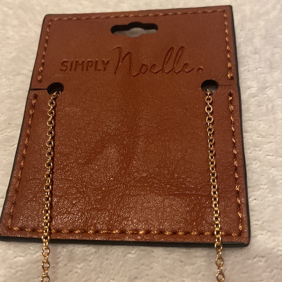 SIMPLY NOELLE Necklace - Picture 6 of 7